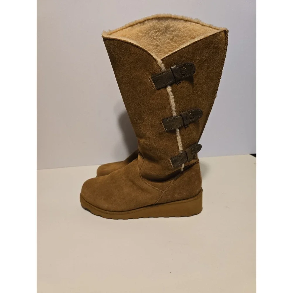 Bearpaw Women Hickory Brown Suede Tall Winter Boots Buckle Detail Wedge Sole‎ 8
